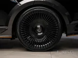 رنج روفر إيفوك أوتوبيوجرافي 2023